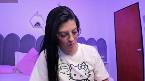 Luna Gomez online show from January 2026 02:05:02 AM