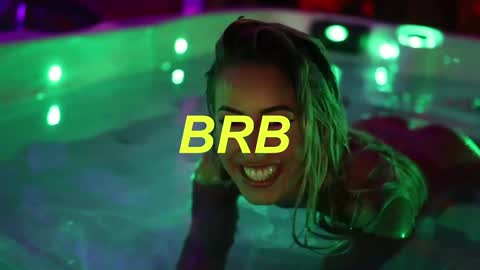 Snapshot of lunaink_ chatting on October 2025 08:59:01 AM Laura online show from October 2025 08:59:01 AM