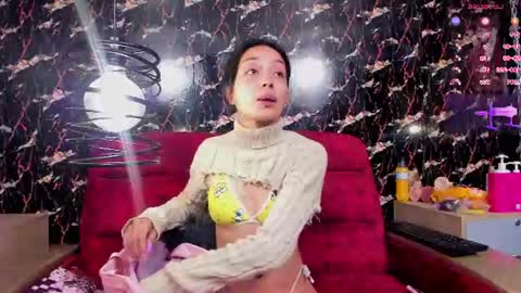 Snapshot of lunaixmoon_ chatting on July 2026 12:20:01 PM Luna online show from July 2026 12:20:01 PM