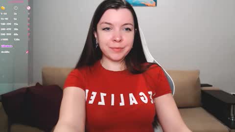 Luna online show from September 2025 04:45:02 PM