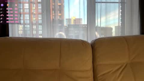 Snapshot of lunarspark chatting on November 2025 04:24:02 AM Michelle online show from November 2025 04:24:02 AM