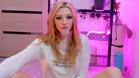 Kate online show from January 2025 02:46:02 AM