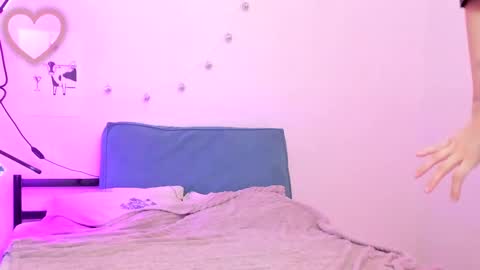 Kate online show from February 2025 03:28:01 AM