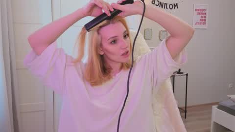 Kate online show from February 2026 09:58:01 AM