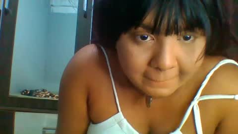lunawollf online show from October 2025 09:02:01 PM
