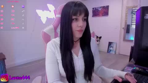   online show from July 2026 07:00:02 PM