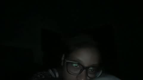 Snapshot of lunchboxgirl chatting on April 2026 02:11:01 AM lunchboxgirl online show from April 2026 02:11:01 AM