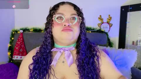 L U N I T A  online show from December 2025 03:05:01 AM