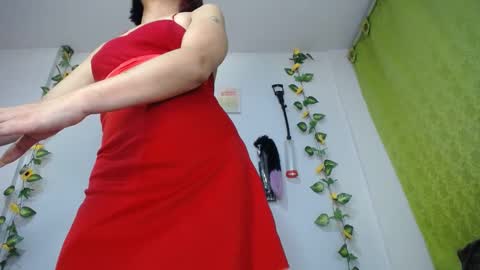 Snapshot of lunitaqueen_ chatting on September 2025 03:21:02 AM Luna Tamara online show from September 2025 03:21:02 AM