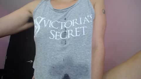 Snapshot of lunitaqueen_ chatting on October 2025 06:11:02 AM Luna Tamara online show from October 2025 06:11:02 AM