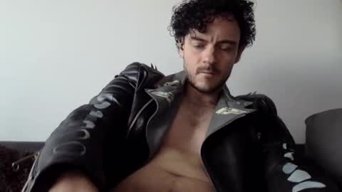 Lupine online show from December 2024 09:43:02 AM