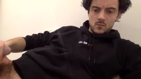 Lupine online show from December 2024 06:08:01 PM