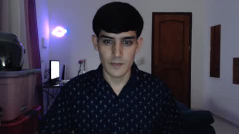 Sebastian E. online show from October 2025 12:42:01 AM