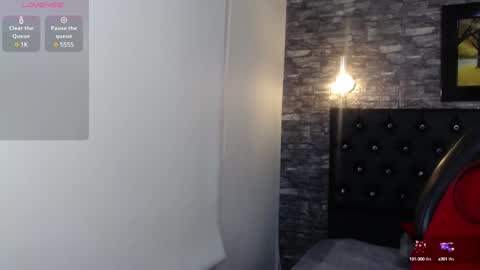 Snapshot of lust_mom chatting on December 2024 10:46:02 AM Angela 3 online show from December 2024 10:46:02 AM