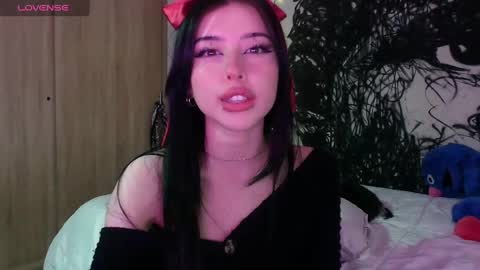 Snapshot of lustful_aprilx chatting on February 2025 10:32:01 PM Valerie April online show from February 2025 10:32:01 PM