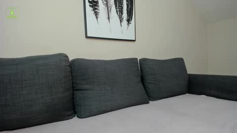 Stephany Richards online show from September 2025 05:18:02 AM