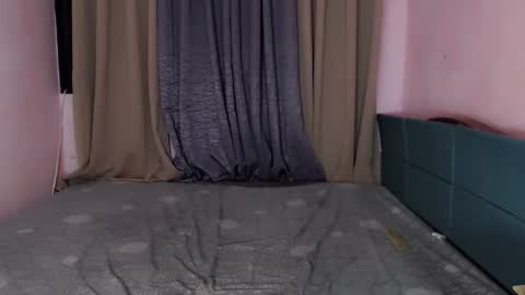 lustyseraphina online show from November 2025 03:35:01 PM