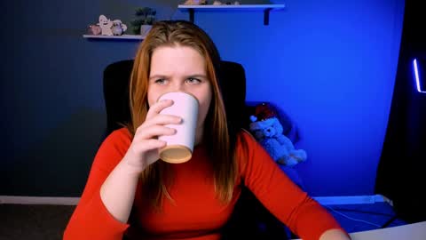 lusy_puff online show from January 2025 03:57:02 PM