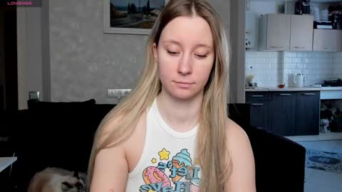 Snapshot of lusyagreenberg chatting on February 2025 12:17:02 PM LusyaGreenberg online show from February 2025 12:17:02 PM