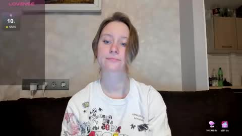 Snapshot of lusyagreenberg chatting on October 2025 05:39:01 PM LusyaGreenberg online show from October 2025 05:39:01 PM