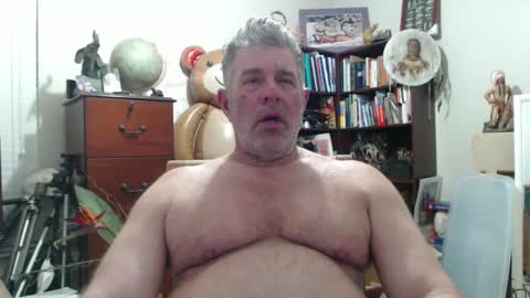 Snapshot of luv2bnakedallthetime chatting on December 2024 11:17:02 PM Tony online show from December 2024 11:17:02 PM