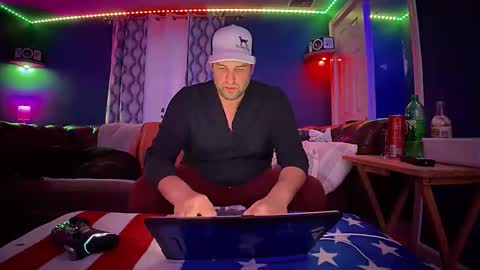 luv2watch1980 online show from November 2025 09:48:02 PM