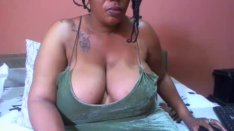 Snapshot of luvcandy85 chatting on December 2024 03:59:02 AM luvcandy85 online show from December 2024 03:59:02 AM