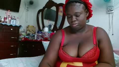 Shereena Contact me  Sherbunnyboo online show from December 2024 10:05:01 PM