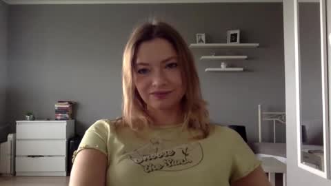 Millie online show from October 2025 01:54:01 PM