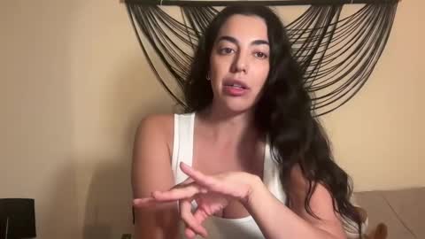 luxcher22 online show from March 2025 04:21:01 AM