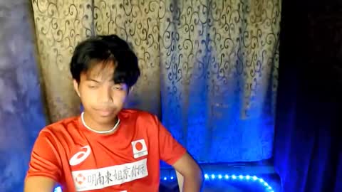 Snapshot of luxirfy_xx chatting on November 2025 06:08:01 PM luxirfy online show from November 2025 06:08:01 PM