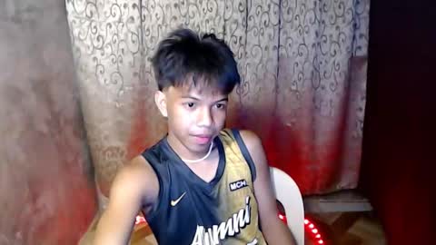 Snapshot of luxirfy_xx chatting on November 2025 10:31:01 PM luxirfy online show from November 2025 10:31:01 PM