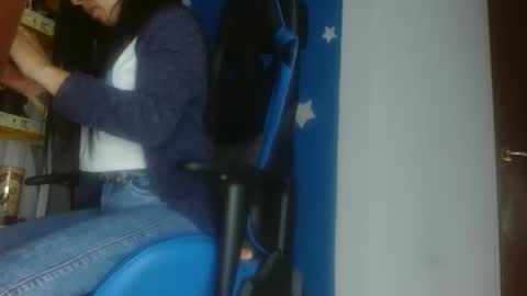 Snapshot of luzzy_cam chatting on May 2026 11:21:02 PM luzzy I hope your visit and that we manage to get very hot online show from May 2026 11:21:02 PM