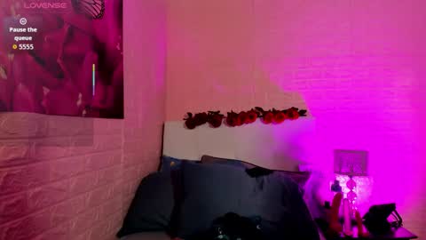 Lya   online show from January 2026 10:41:02 AM