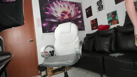  Lycoris  online show from September 2025 09:28:02 PM