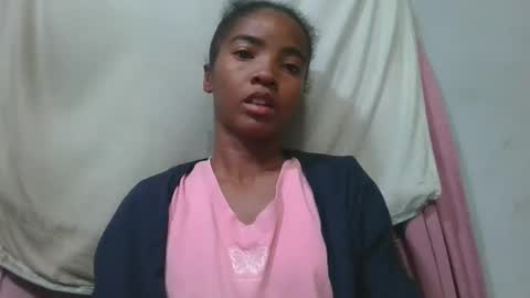 lydie856696 online show from May 2026 02:28:01 AM