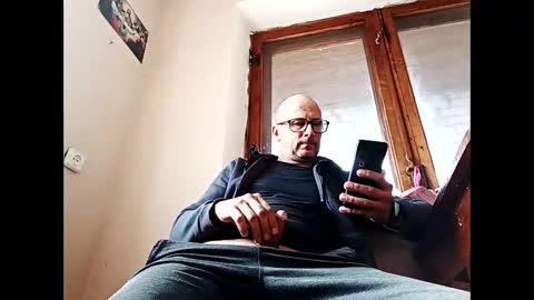 Snapshot of lyelik chatting on March 2025 07:25:02 AM Alex online show from March 2025 07:25:02 AM