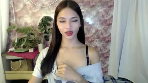 LYKA LOOPS online show from June 2026 03:58:01 PM