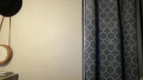 Snapshot of lylajades chatting on February 2025 04:44:02 AM Olivia online show from February 2025 04:44:02 AM