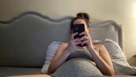 Snapshot of lylajades chatting on September 2025 02:57:01 AM Olivia online show from September 2025 02:57:01 AM