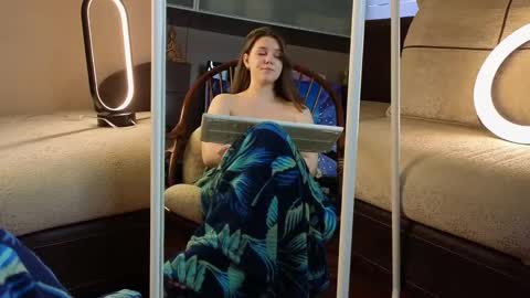 hi im Lyle online show from March 2025 09:24:02 AM