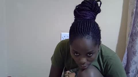 lyn_anna online show from September 2025 09:34:02 AM