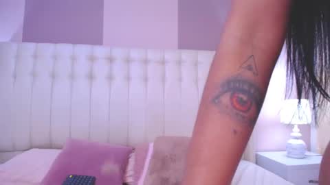 Lyn online show from January 2025 05:13:01 PM