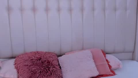 Lyn online show from September 2025 11:22:02 AM