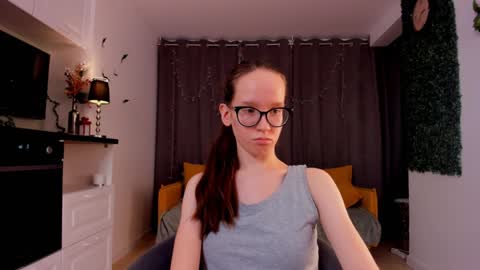 Sara online show from February 2025 07:20:02 PM