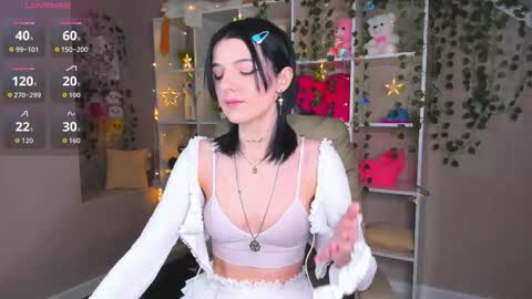 Snapshot of lynn_martin chatting on November 2025 01:08:02 AM Lynn online show from November 2025 01:08:02 AM