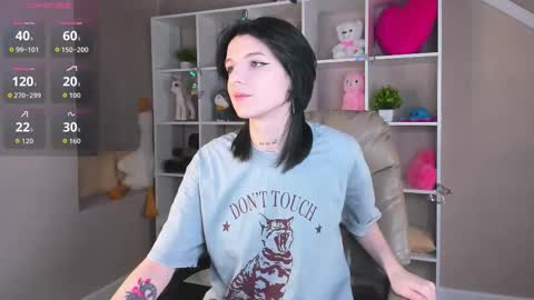 Snapshot of lynn_martin chatting on December 2025 09:18:01 AM Lynn online show from December 2025 09:18:01 AM