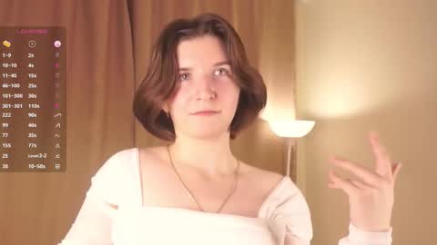 Lola online show from November 2025 04:11:02 PM