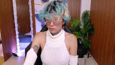 Snapshot of lyra_tay chatting on May 2026 07:10:02 PM lyra_tay online show from May 2026 07:10:02 PM