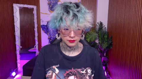 Snapshot of lyra_tay chatting on May 2026 07:00:01 PM lyra_tay online show from May 2026 07:00:01 PM
